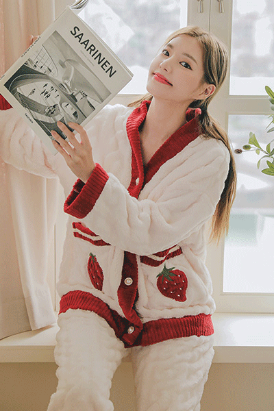 베리베리 투피스 여성 겨울 수면잠옷 홈웨어 파자마 상하세트